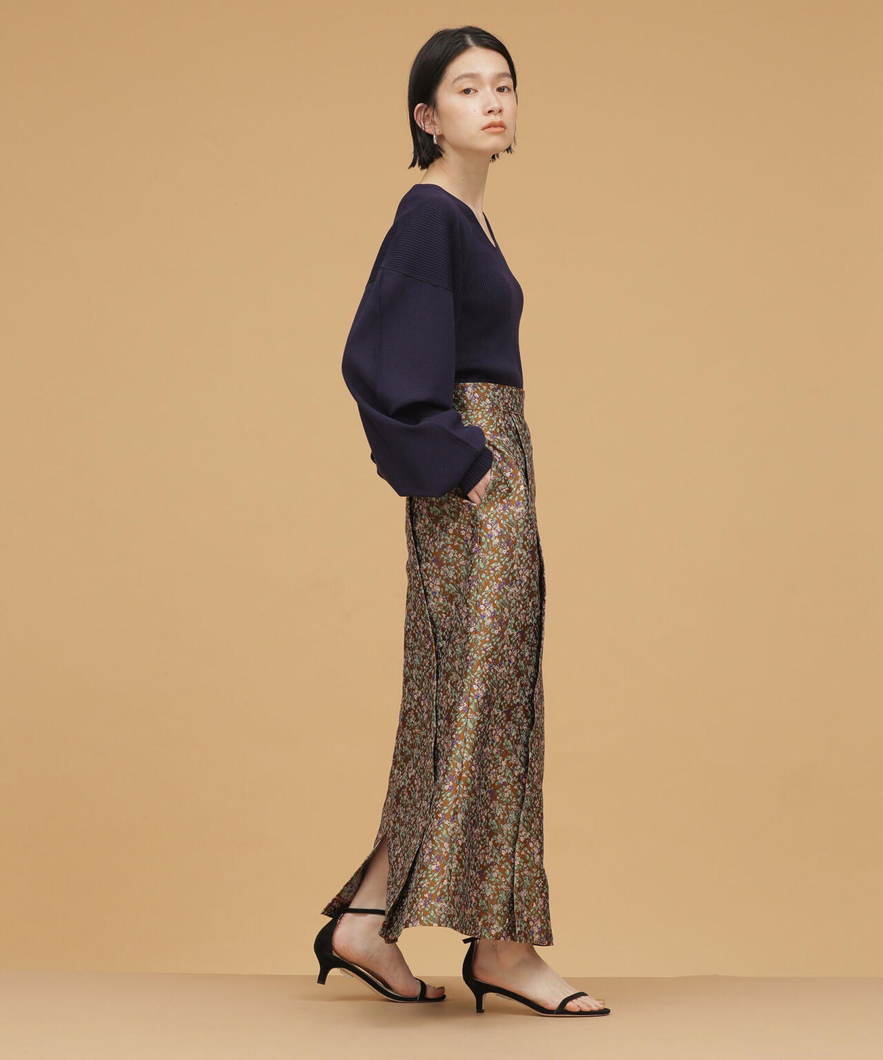 フラワージャカードマーメイドスカート 6692130334