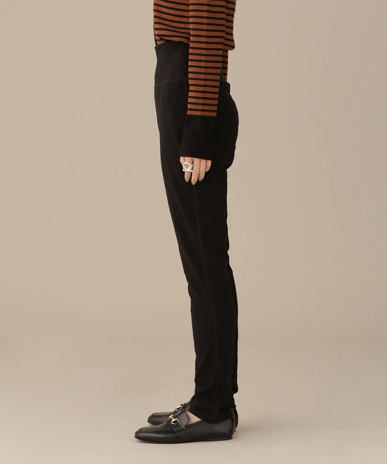 LB.03/トリコットリブセンタープレスカットパンツ 6692227322