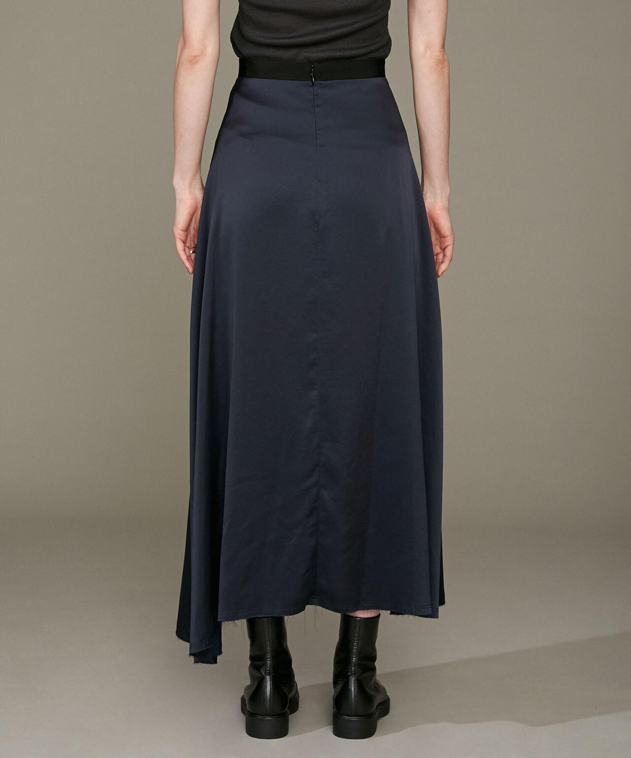 LB.01/イレヘムサテンウォッシュスカート 6692230305