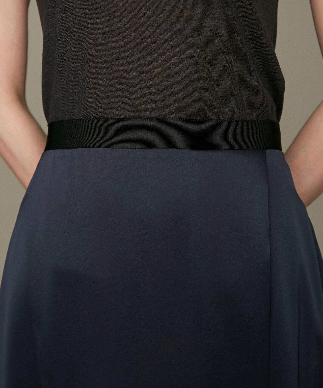 LB.01/イレヘムサテンウォッシュスカート 6692230305