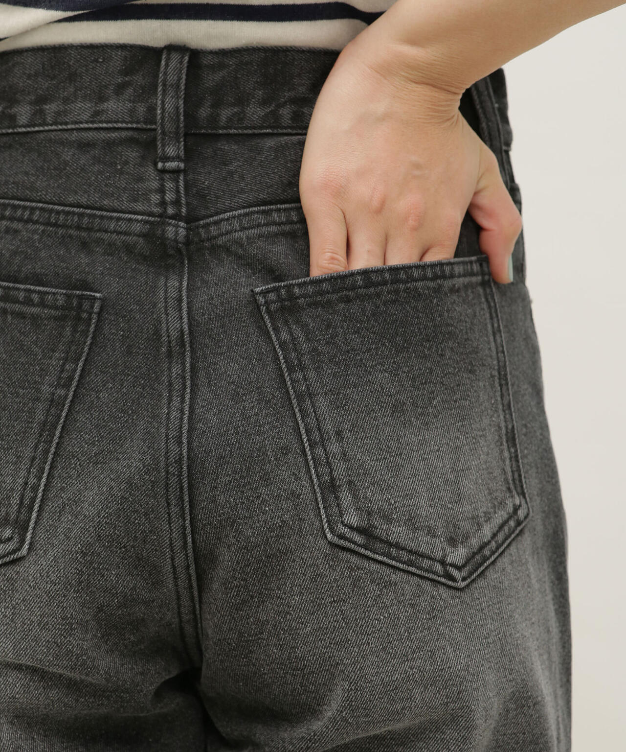 LB.03/スリムテーパードデニムパンツ 6693127304