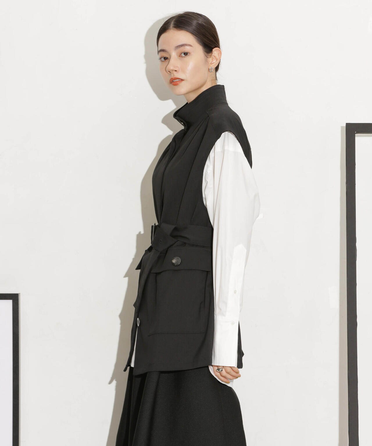 ベルト付きスタンドベスト 6693216303