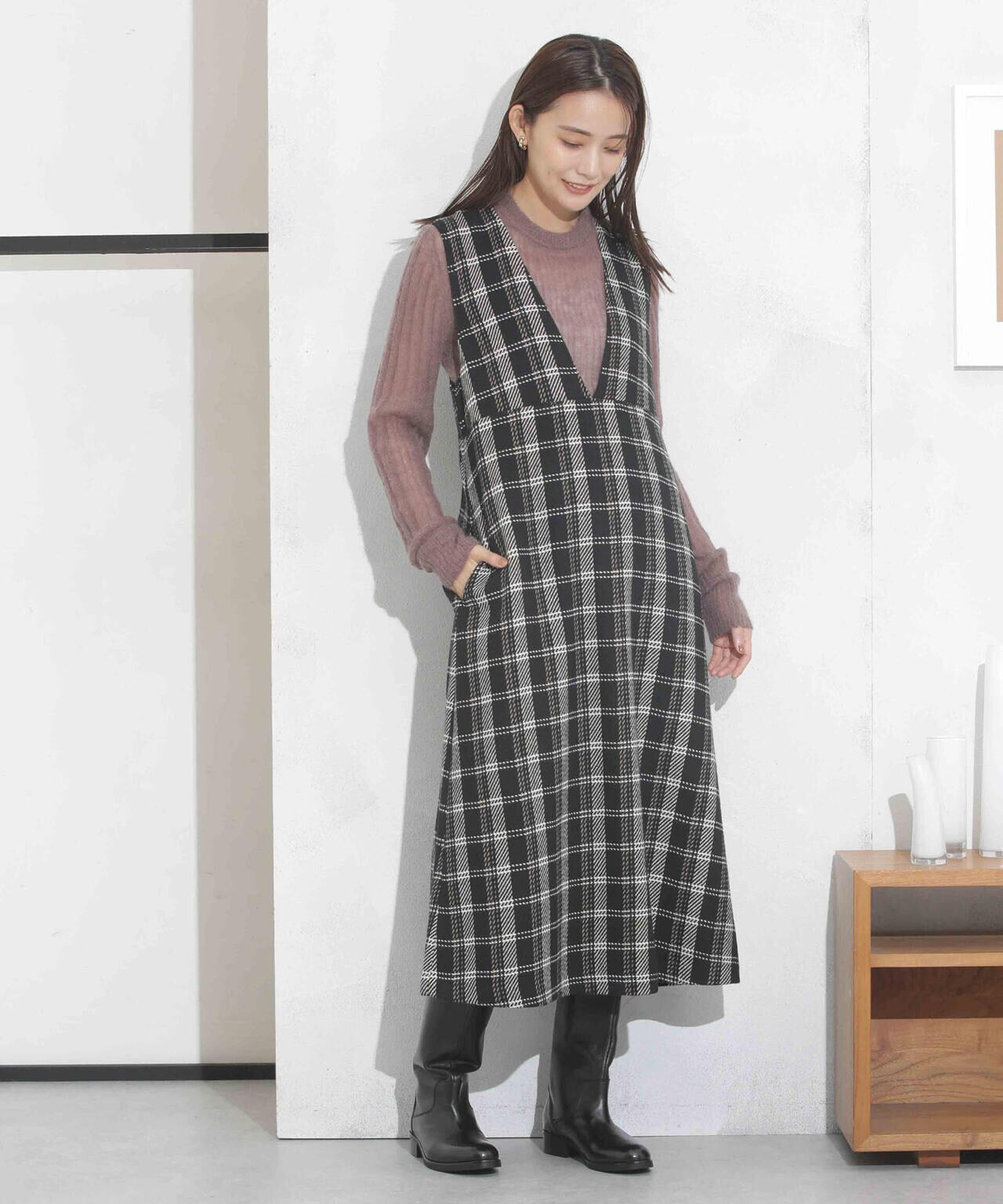 ビッグチェックVネックワンピース 6693219325