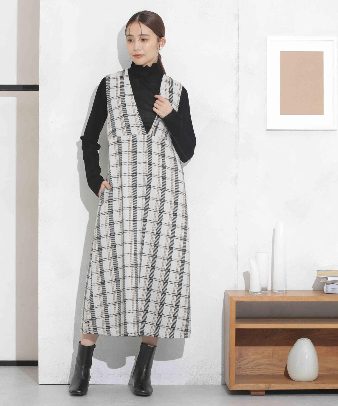 ビッグチェックVネックワンピース 6693219325