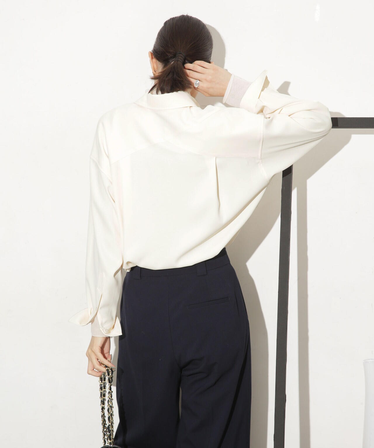 バッククロスドレープシャツ 6693220309