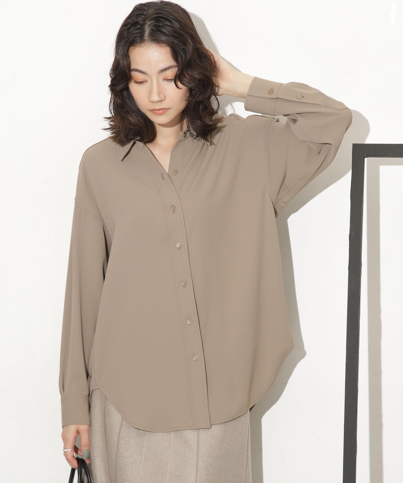 バッククロスドレープシャツ 6693220309