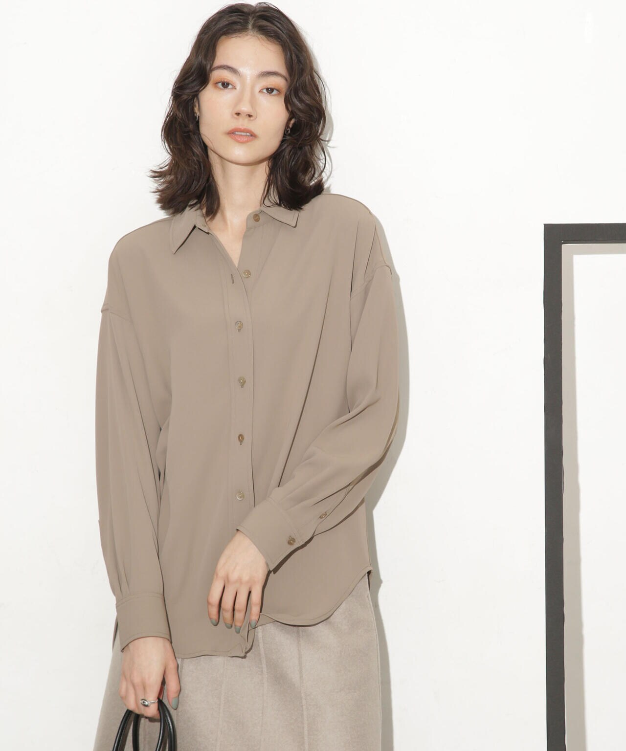 バッククロスドレープシャツ 6693220309