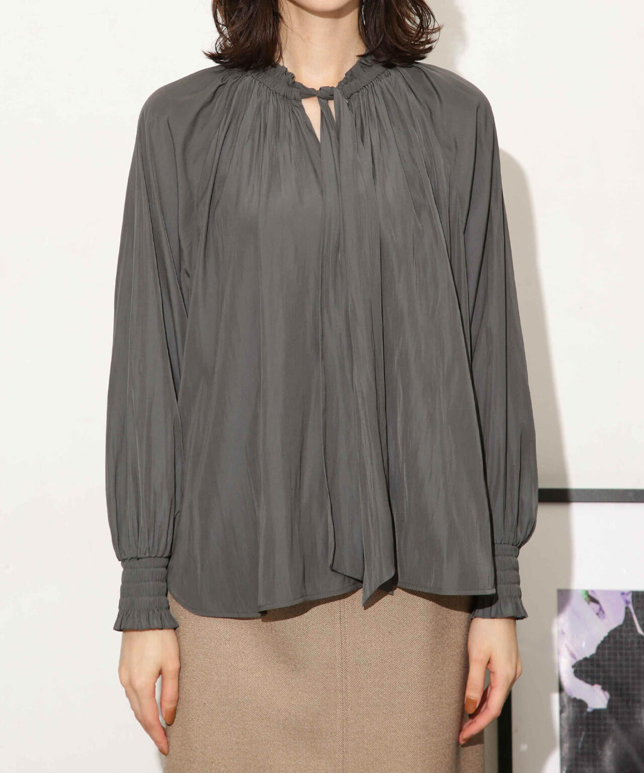 ギャザーネックボウタイブラウス 6693220318
