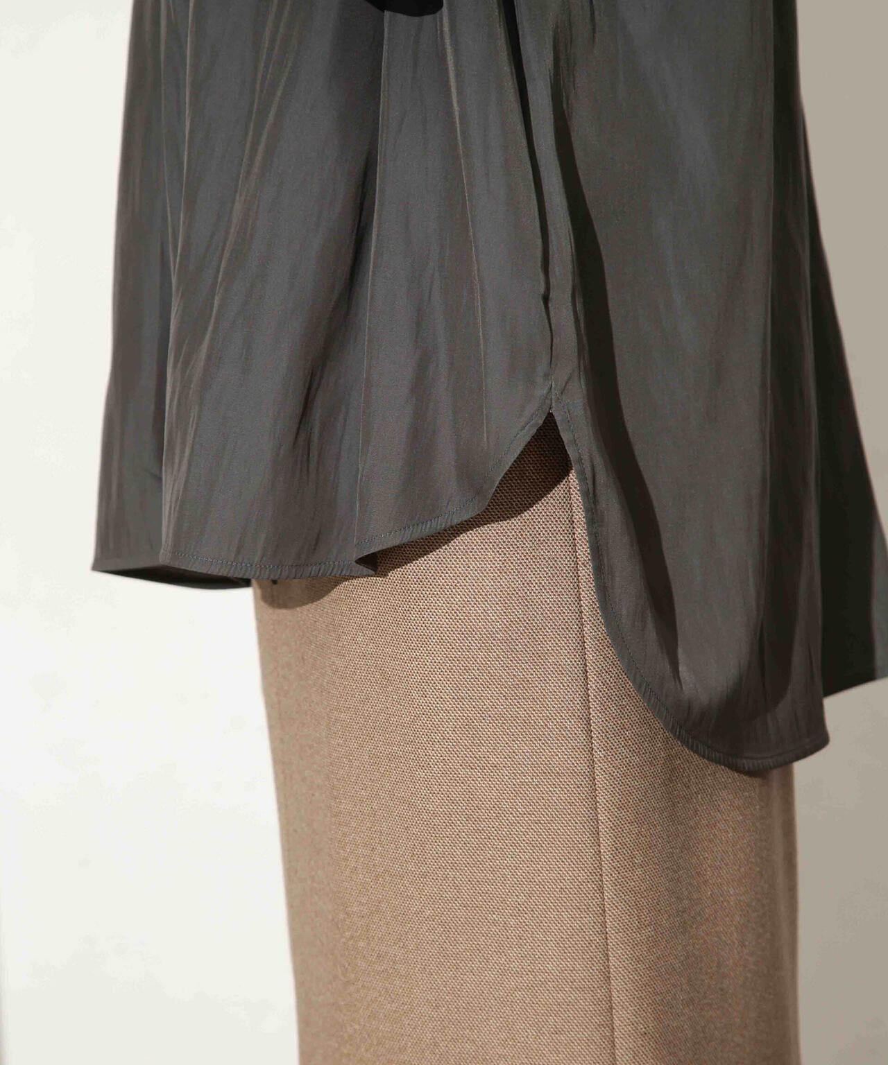 ギャザーネックボウタイブラウス 6693220318