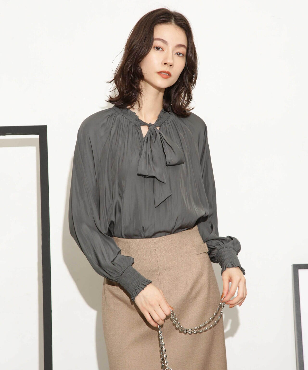 ギャザーネックボウタイブラウス 6693220318