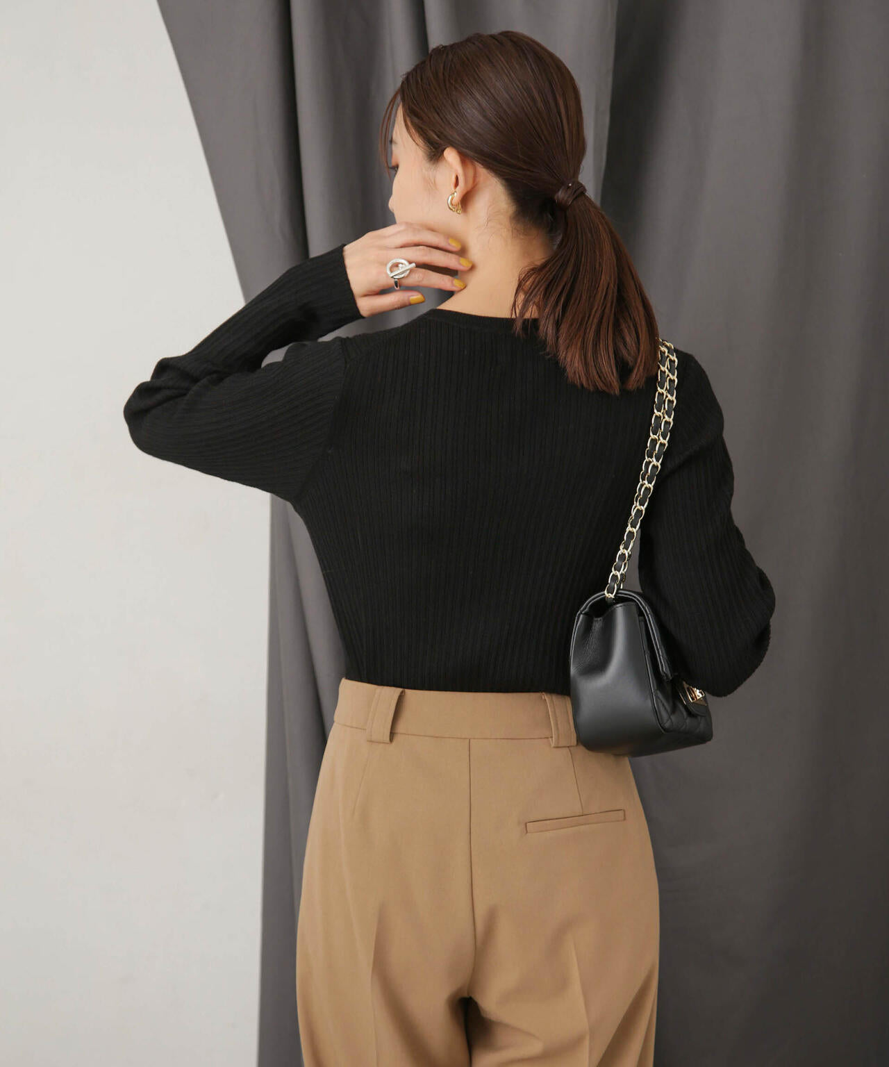 毛玉レスニットクルーネックリブプルオーバー 6693222306