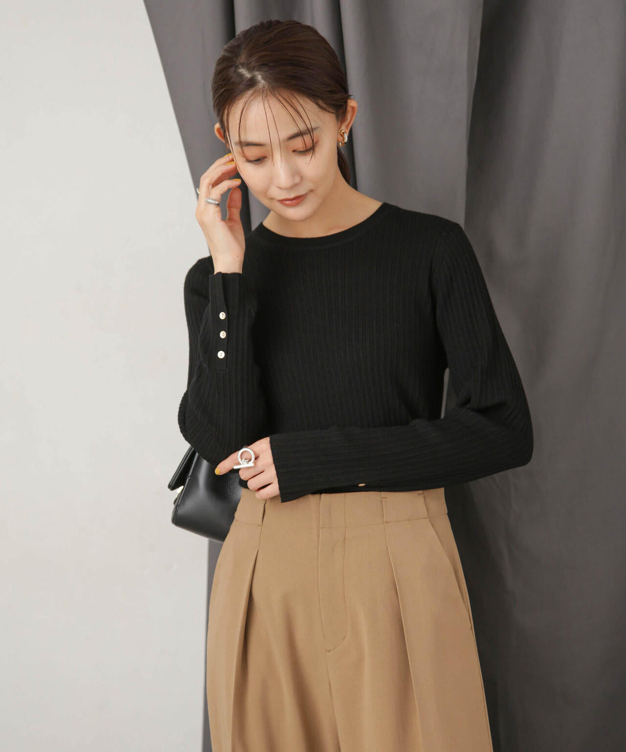 毛玉レスニットクルーネックリブプルオーバー 6693222306