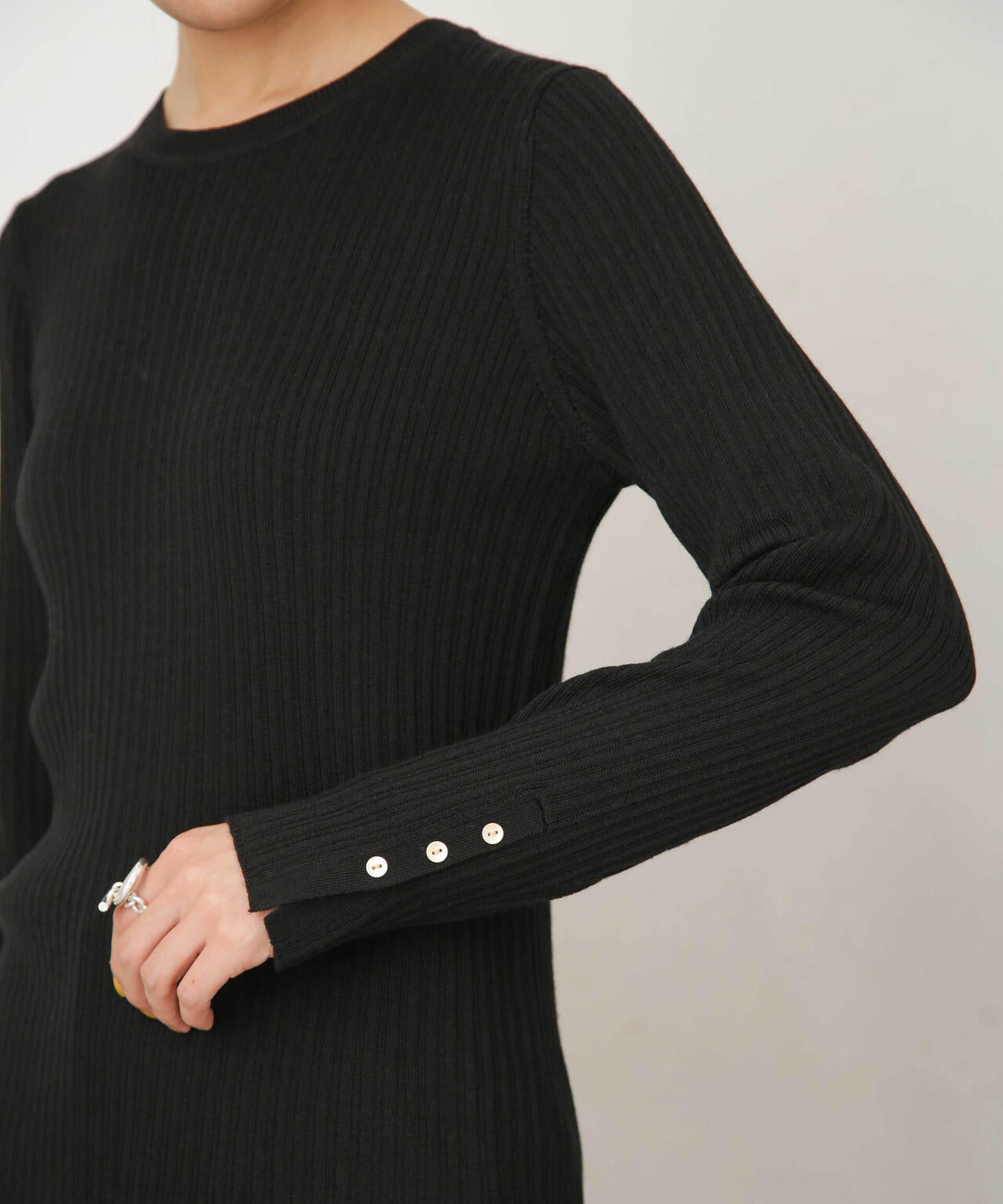 毛玉レスニットクルーネックリブプルオーバー 6693222306