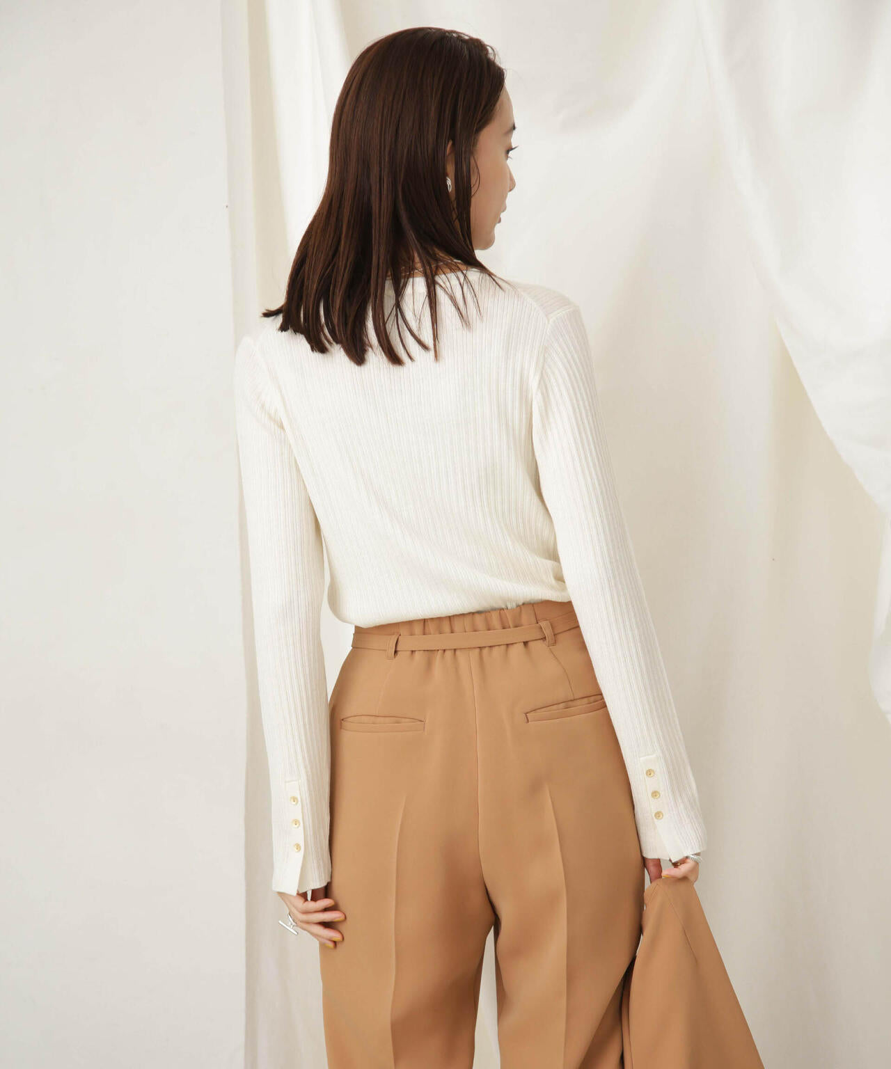 毛玉レスニットクルーネックリブプルオーバー 6693222306