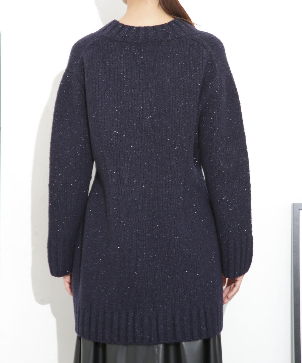 Vネックラメミックスロングニット 6693222321