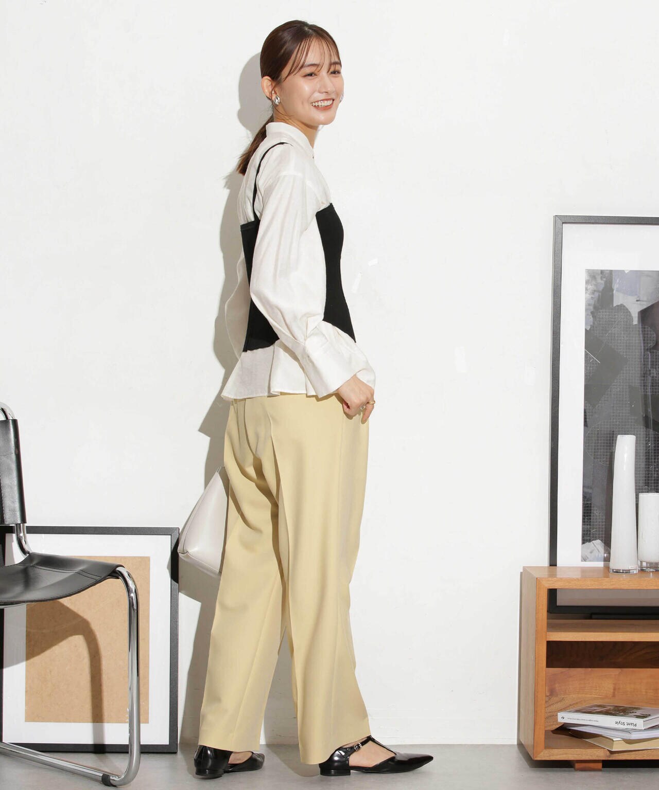 ベルト付きセミワイドツイルパンツ 6693227305