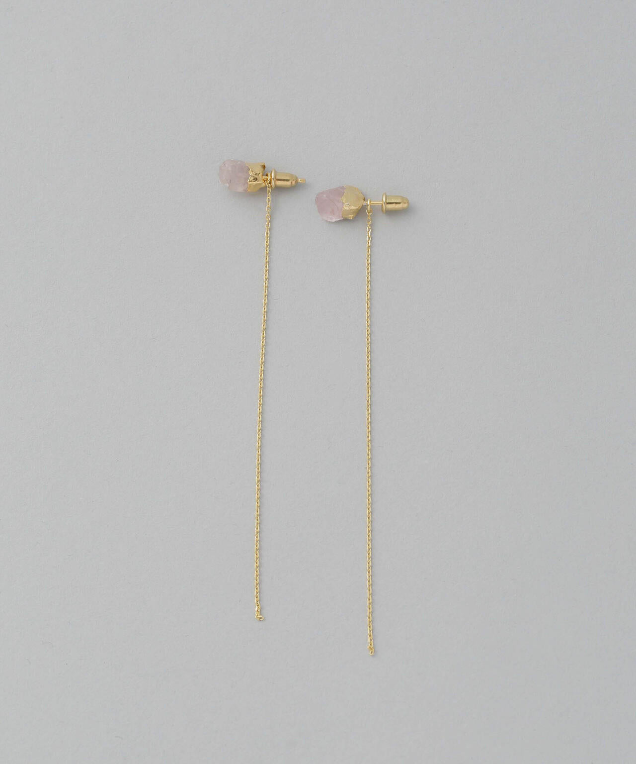 ストーンチェーンピアス 6693245304