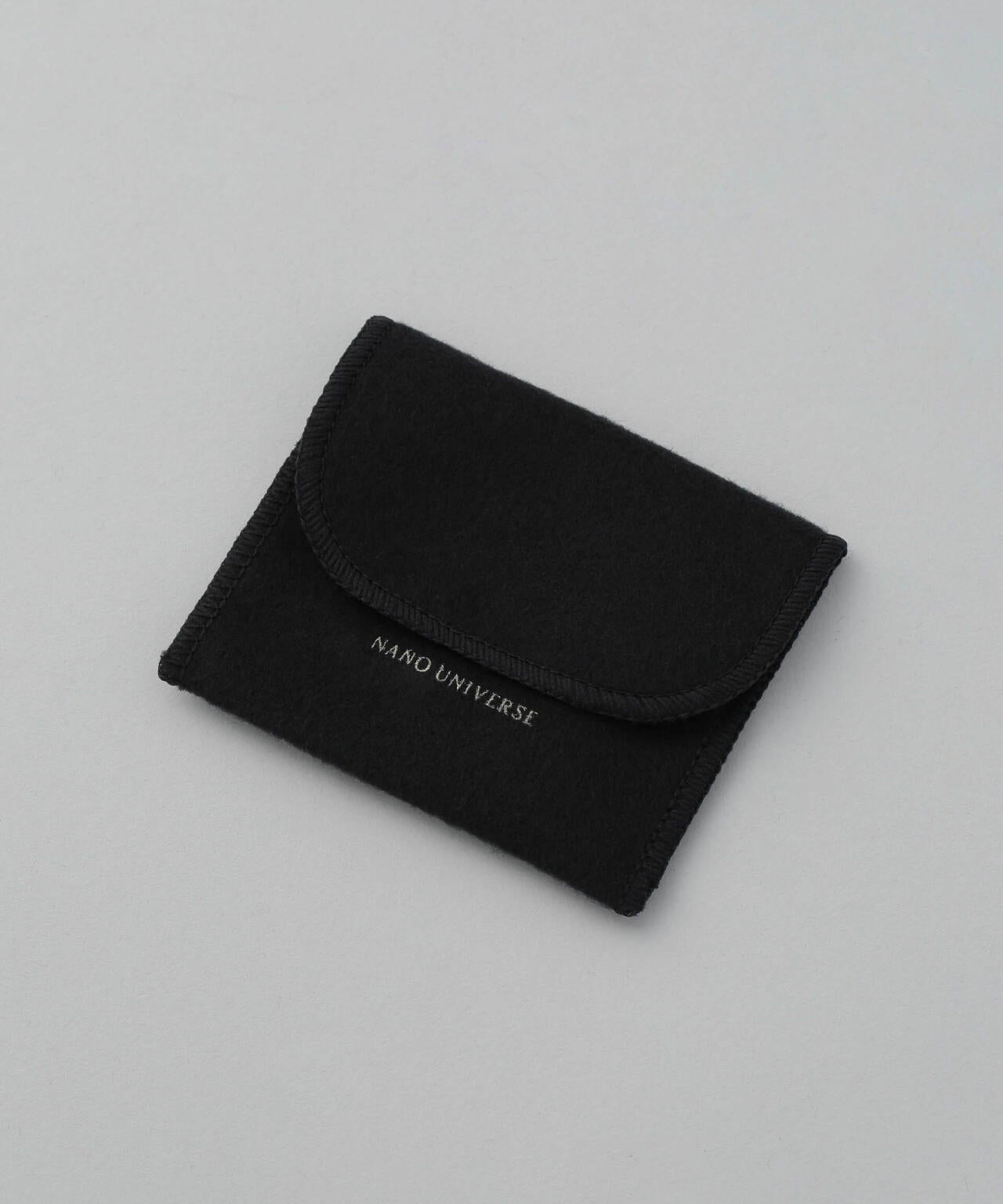 ストーンチェーンピアス 6693245304