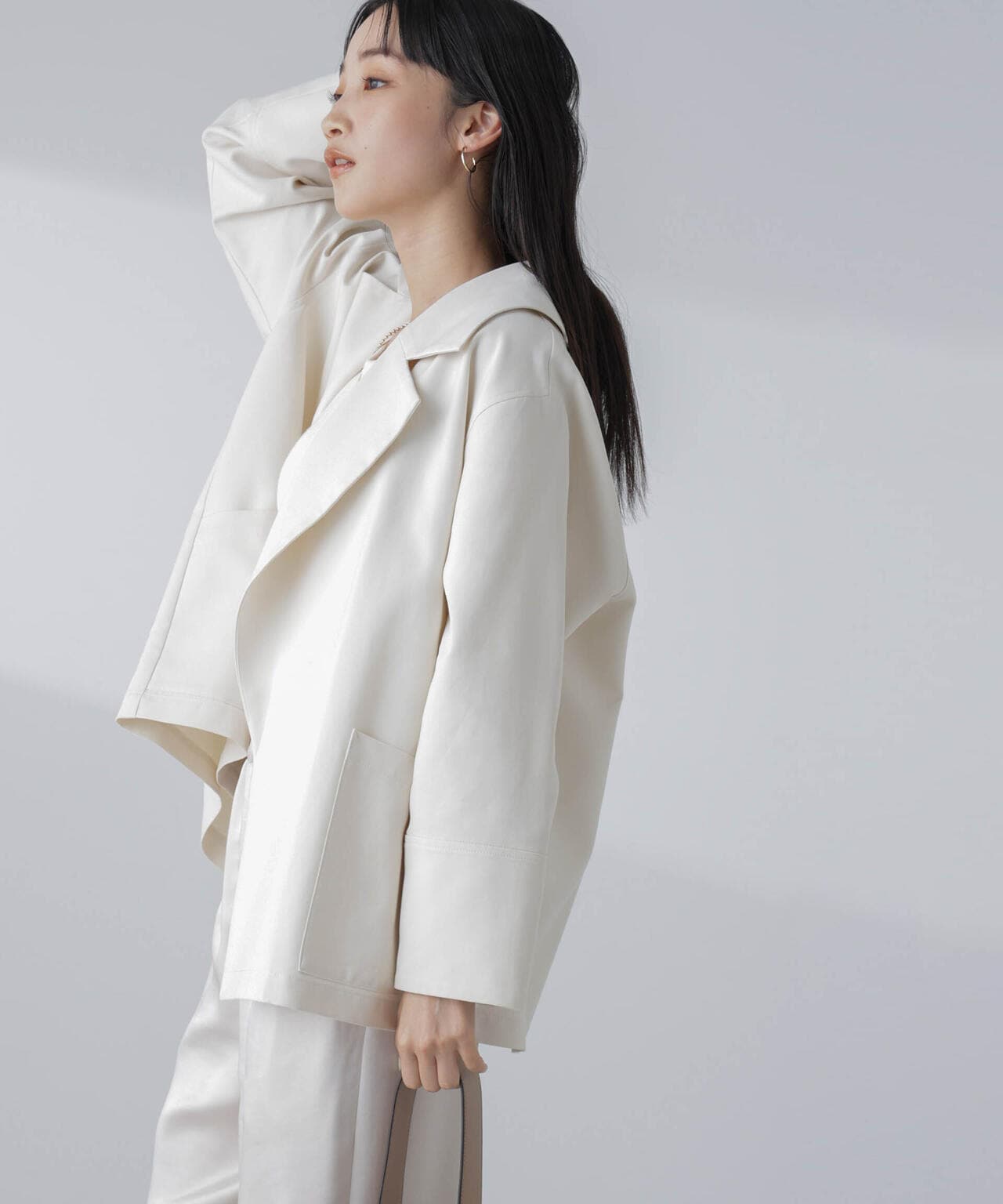 ミドル丈ビッグラペルコート 6694111303