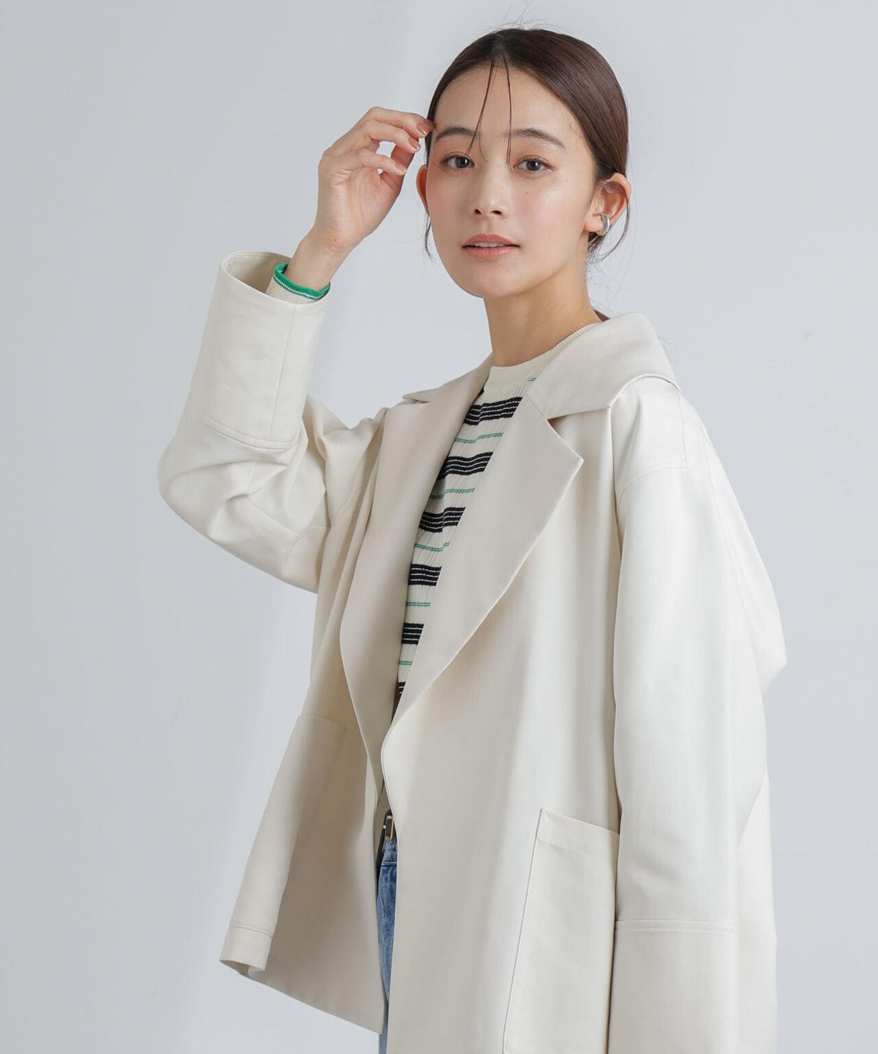 ミドル丈ビッグラペルコート 6694111303