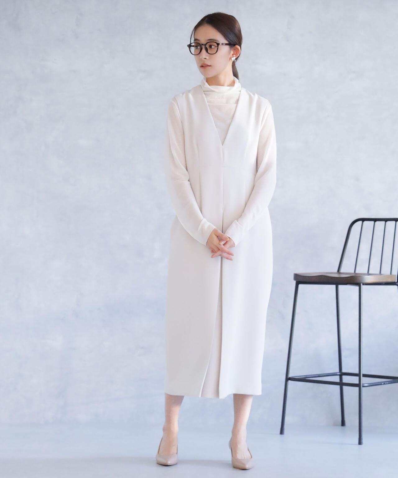 デイリーファンクション Vネックタックワンピース 6694119300