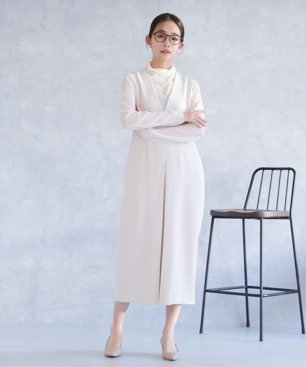 デイリーファンクション Vネックタックワンピース 6694119300