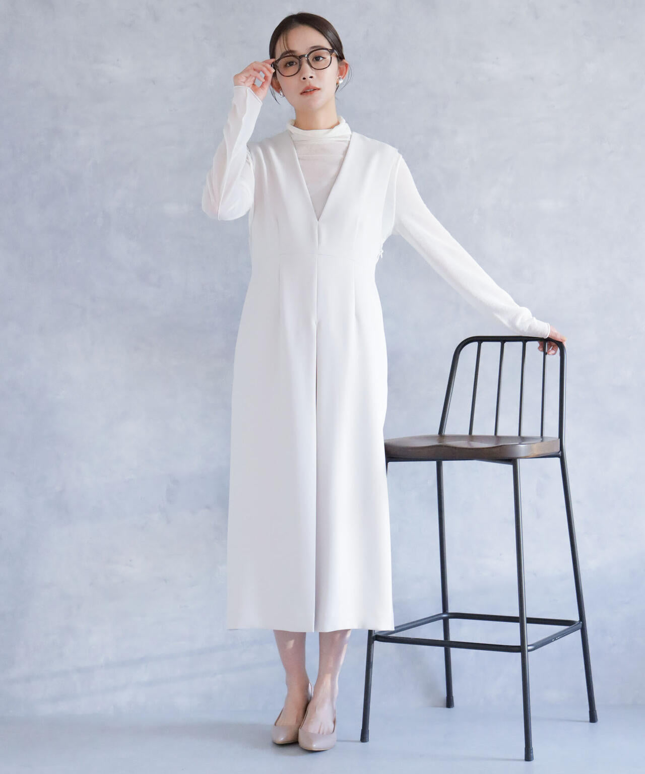 デイリーファンクション Vネックタックワンピース 6694119300