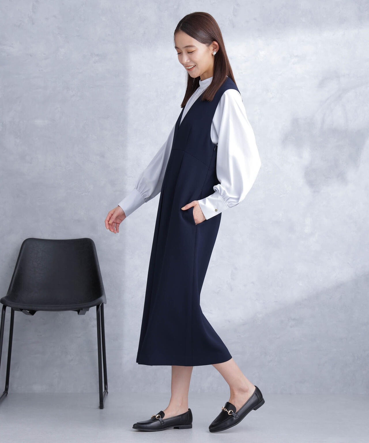 デイリーファンクション Vネックタックワンピース 6694119300