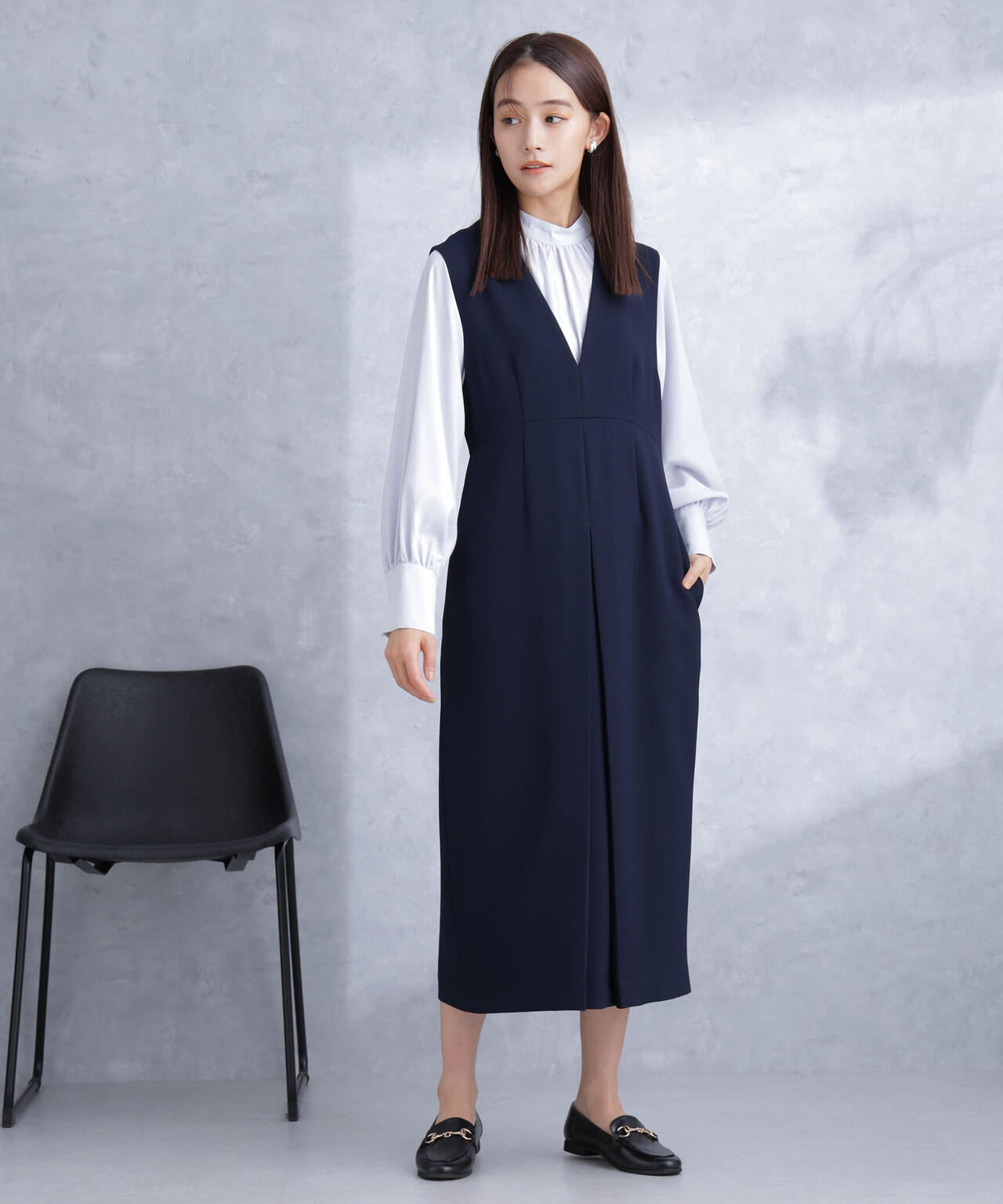 デイリーファンクション Vネックタックワンピース 6694119300