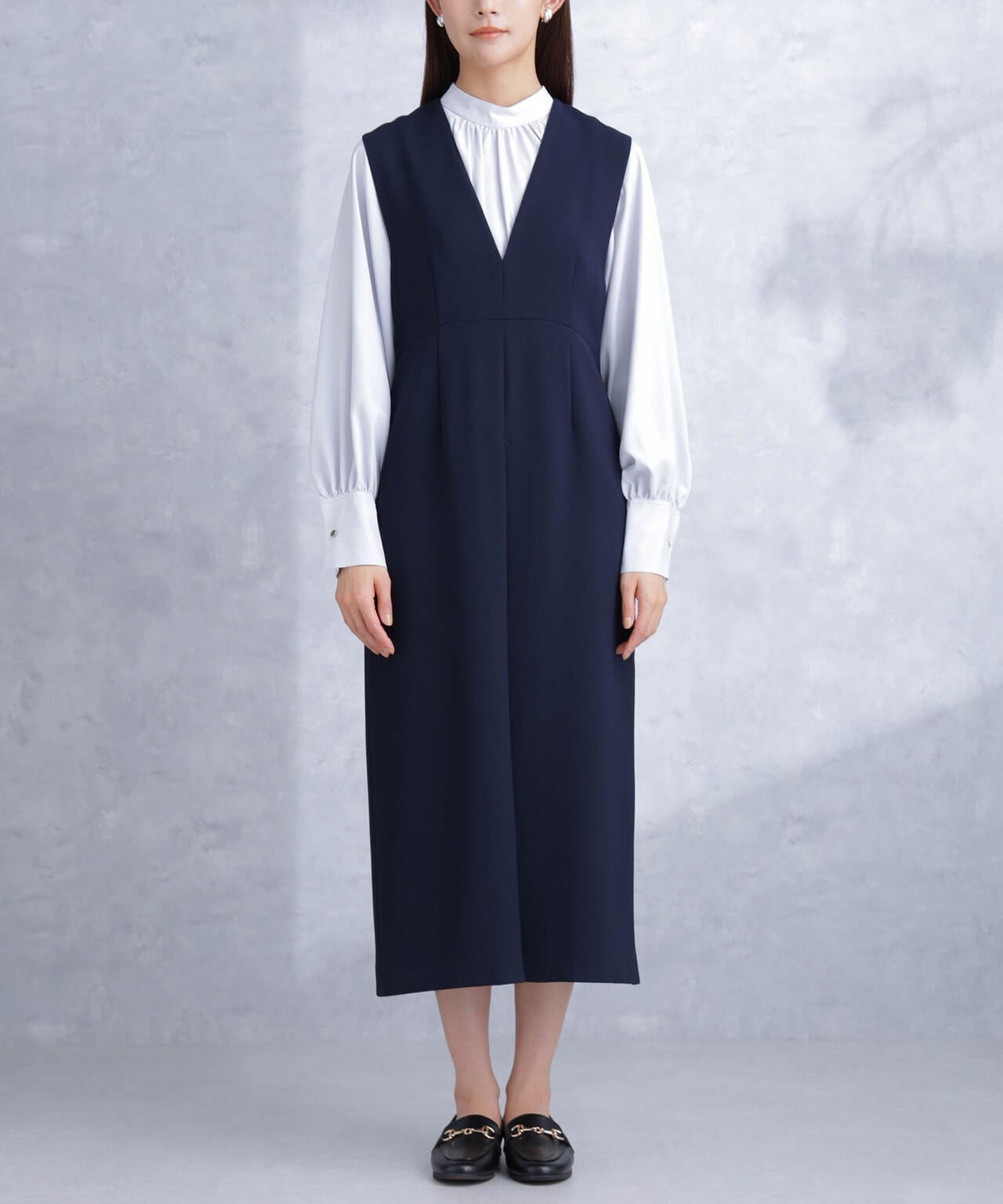 デイリーファンクション Vネックタックワンピース 6694119300