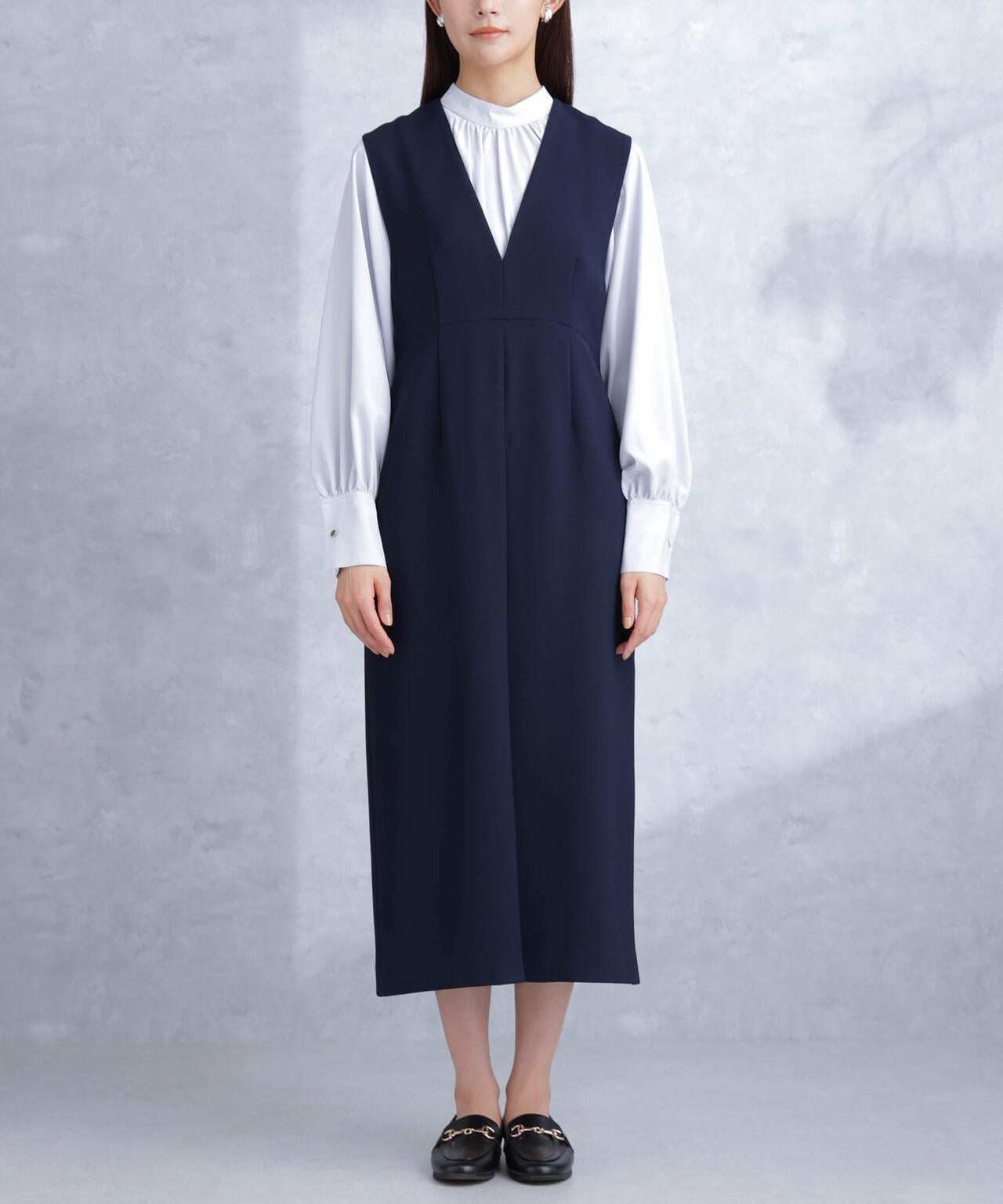 デイリーファンクション Vネックタックワンピース 6694119300