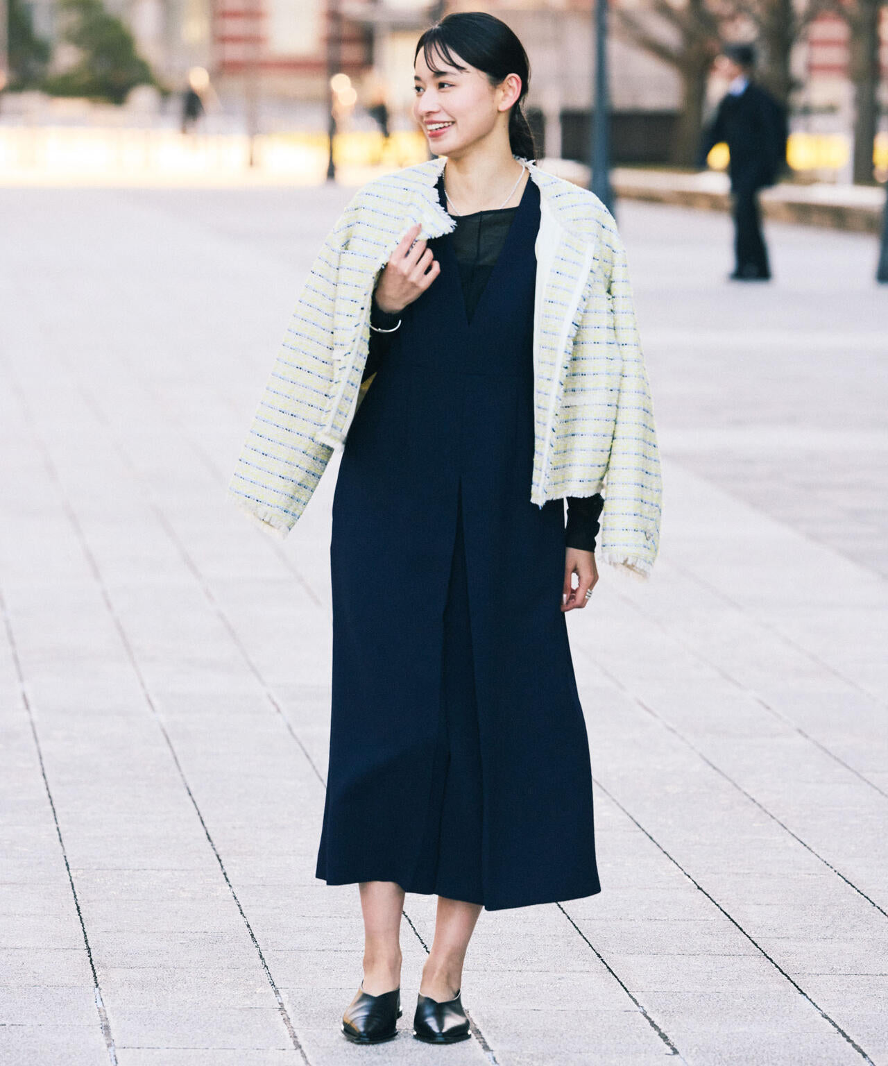 デイリーファンクション Vネックタックワンピース 6694119300