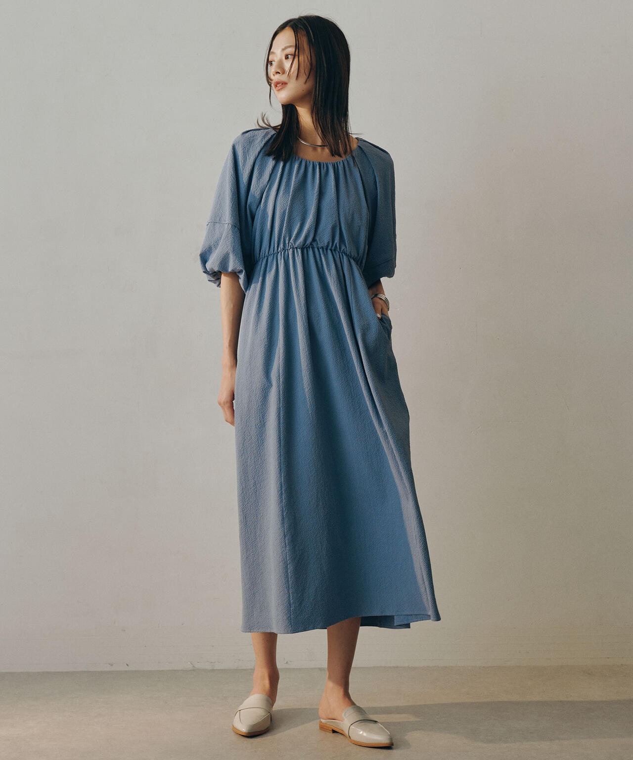 マイクロサッカーボリュームスリーブワンピース 6694119306