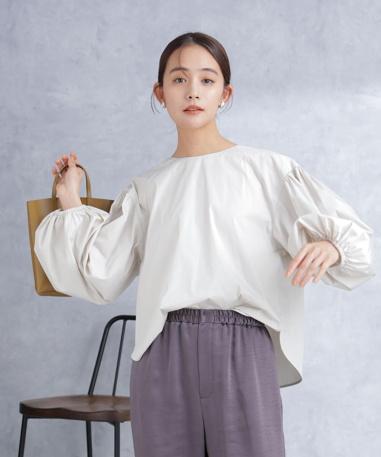 ボリュームスリーブタフタブラウス(セットアップ可) 6694120304