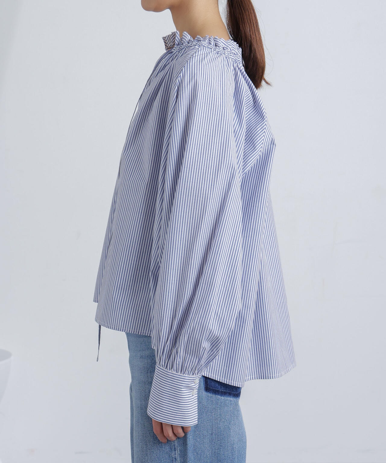 フリルカラーギャザーブラウス 6694120305