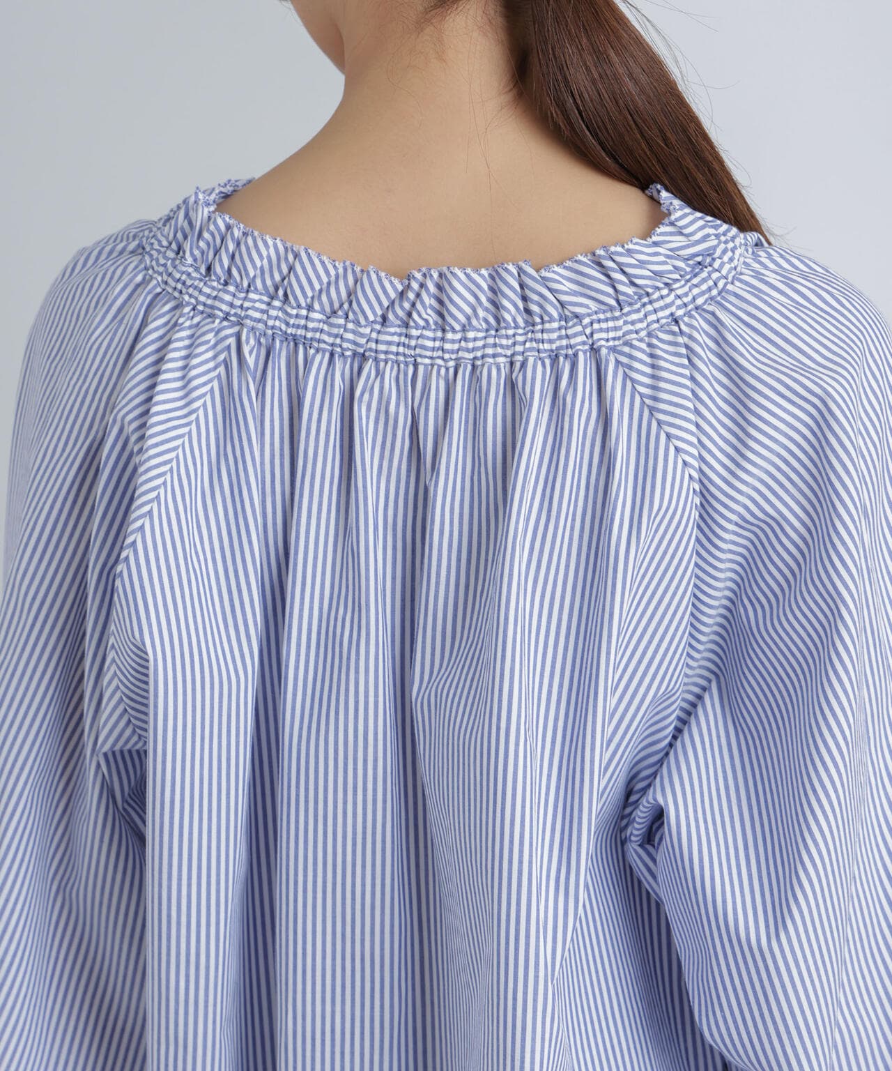 フリルカラーギャザーブラウス 6694120305