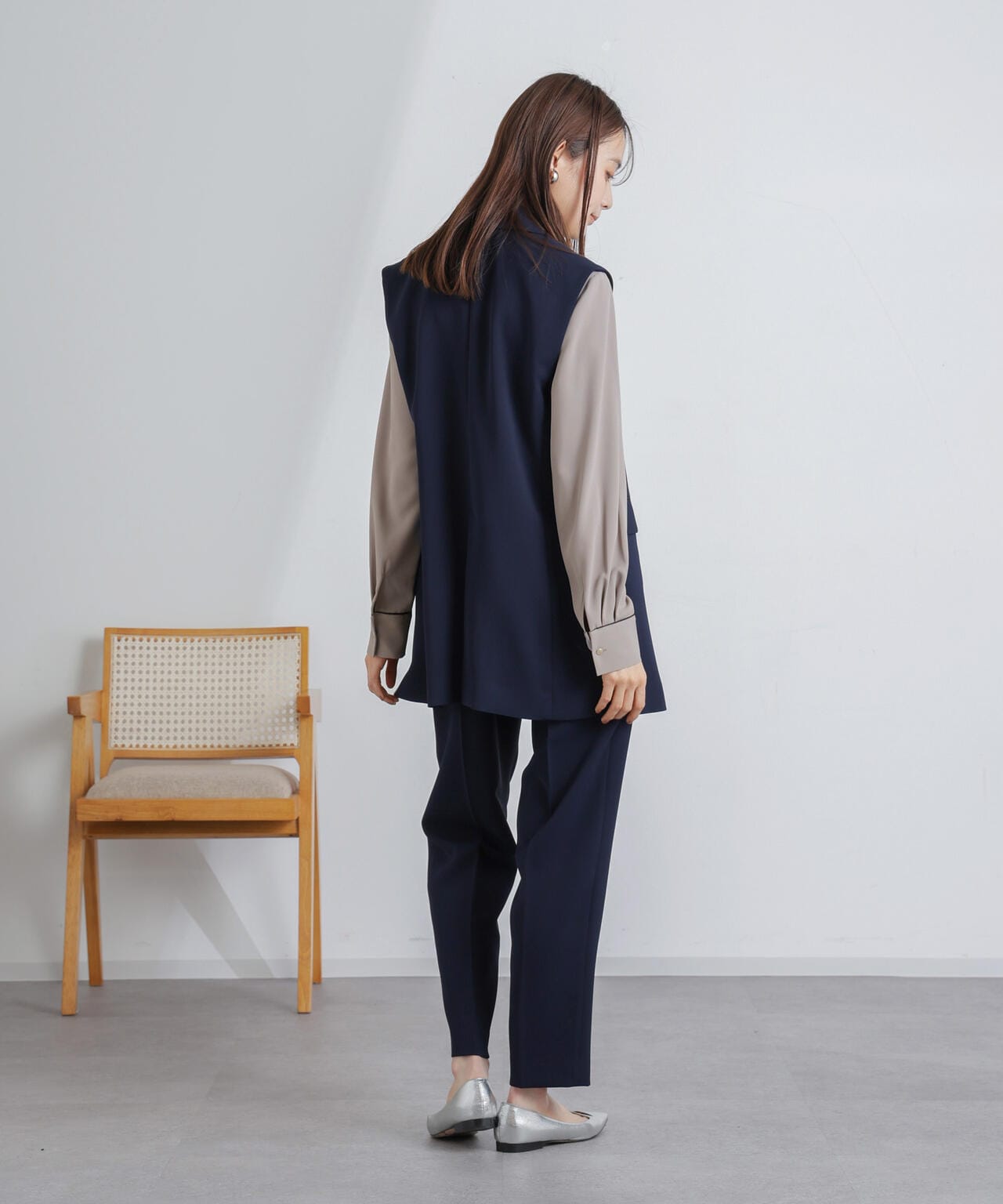 スタンドバイカラージョーゼットタックブラウス 6694120308