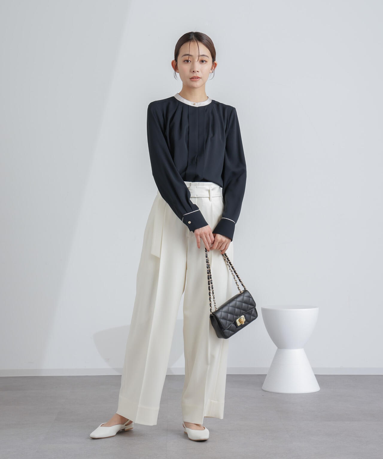 スタンドバイカラージョーゼットタックブラウス 6694120308