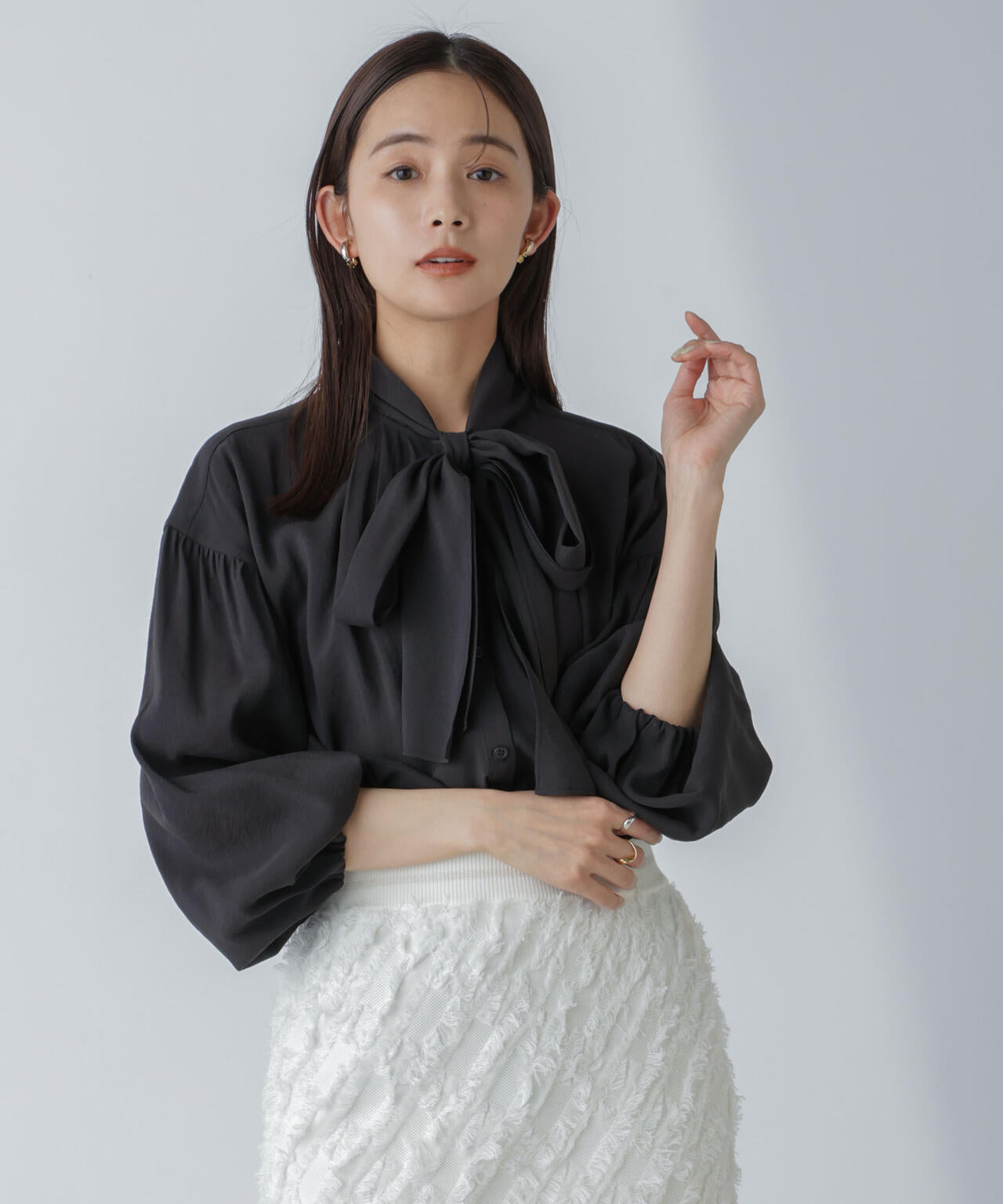 「星玲奈×NANO universe」ジョーゼットボータイブラウス 6694120316