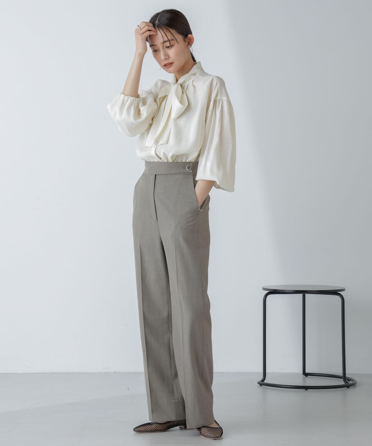 「星玲奈×NANO universe」ジョーゼットボータイブラウス 6694120316