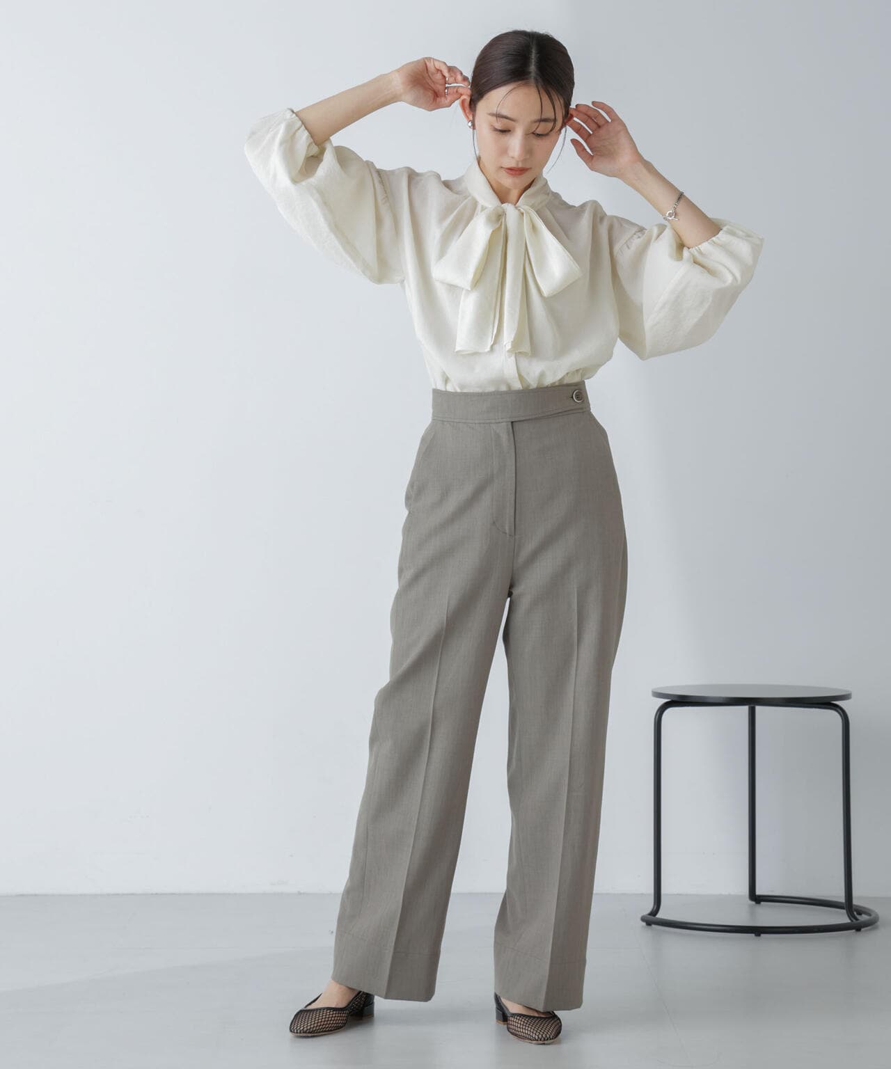 「星玲奈×NANO universe」ジョーゼットボータイブラウス 6694120316