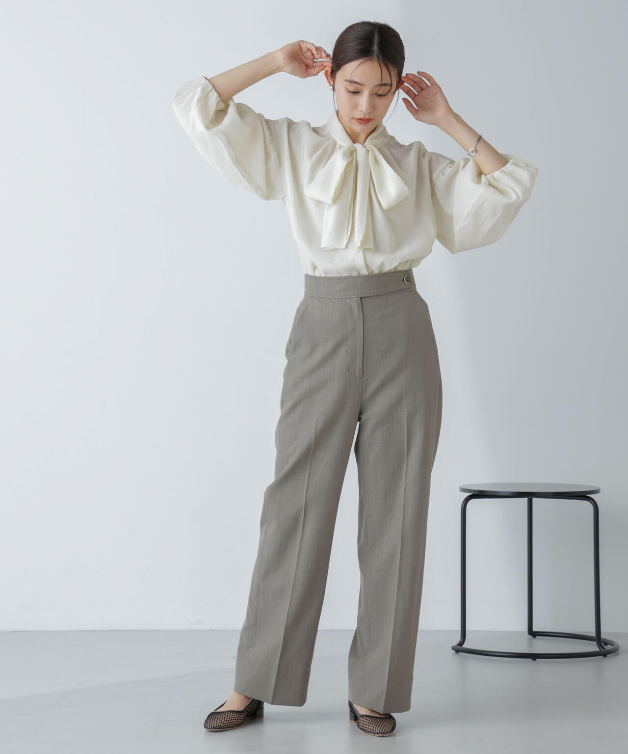 「星玲奈×NANO universe」ジョーゼットボータイブラウス 6694120316