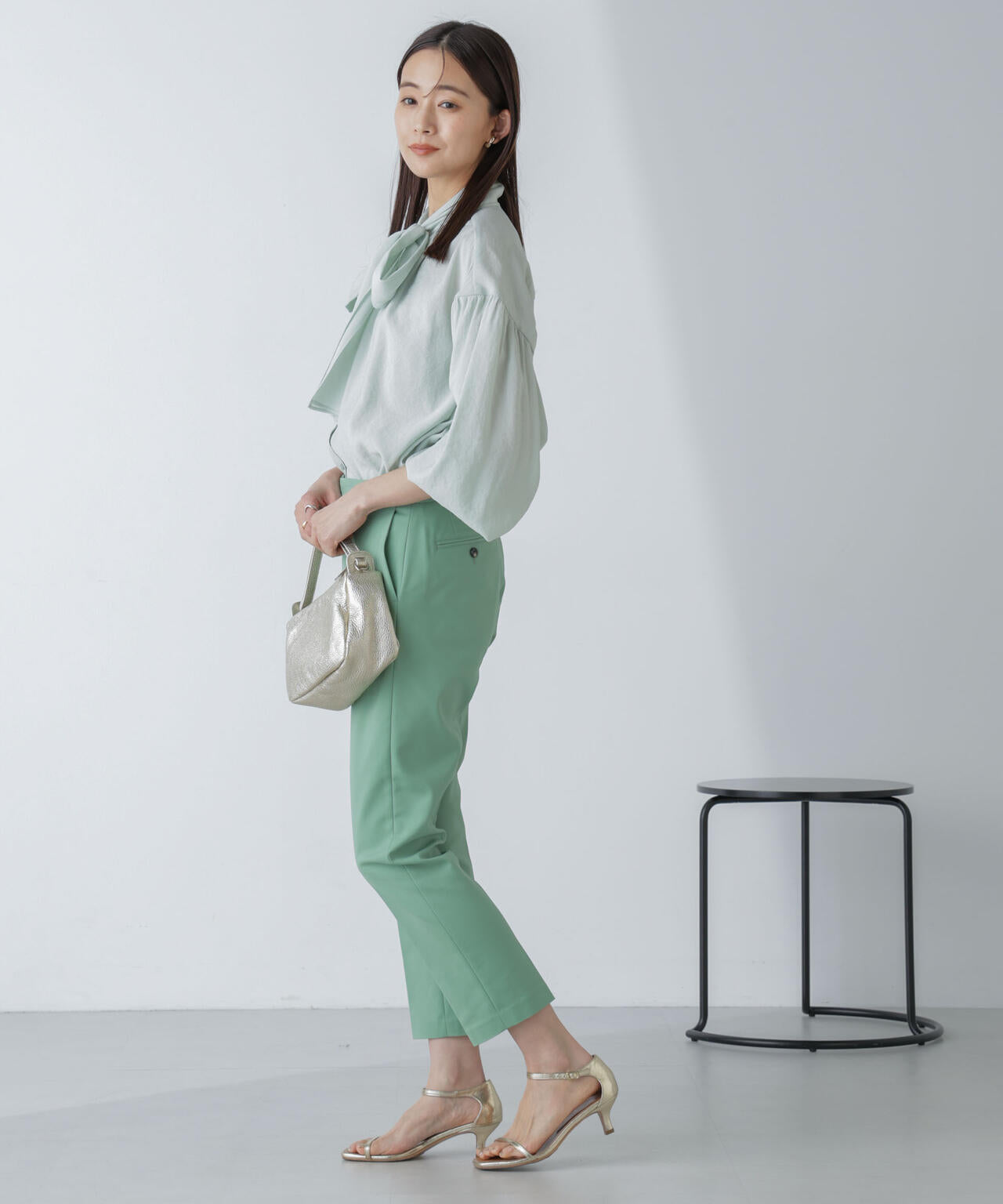 「星玲奈×NANO universe」ジョーゼットボータイブラウス 6694120316
