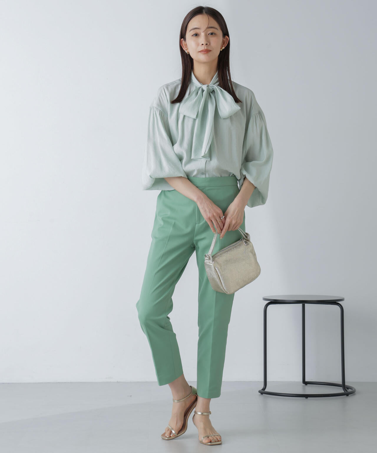 「星玲奈×NANO universe」ジョーゼットボータイブラウス 6694120316
