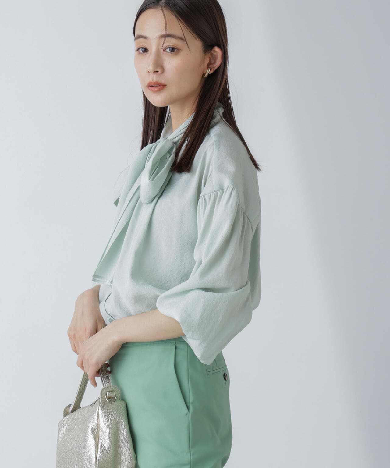 「星玲奈×NANO universe」ジョーゼットボータイブラウス 6694120316