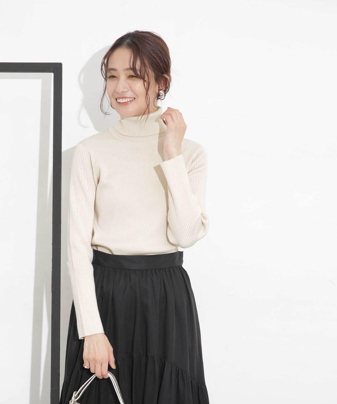 椿オイル加工リブタートルニット 6694122300