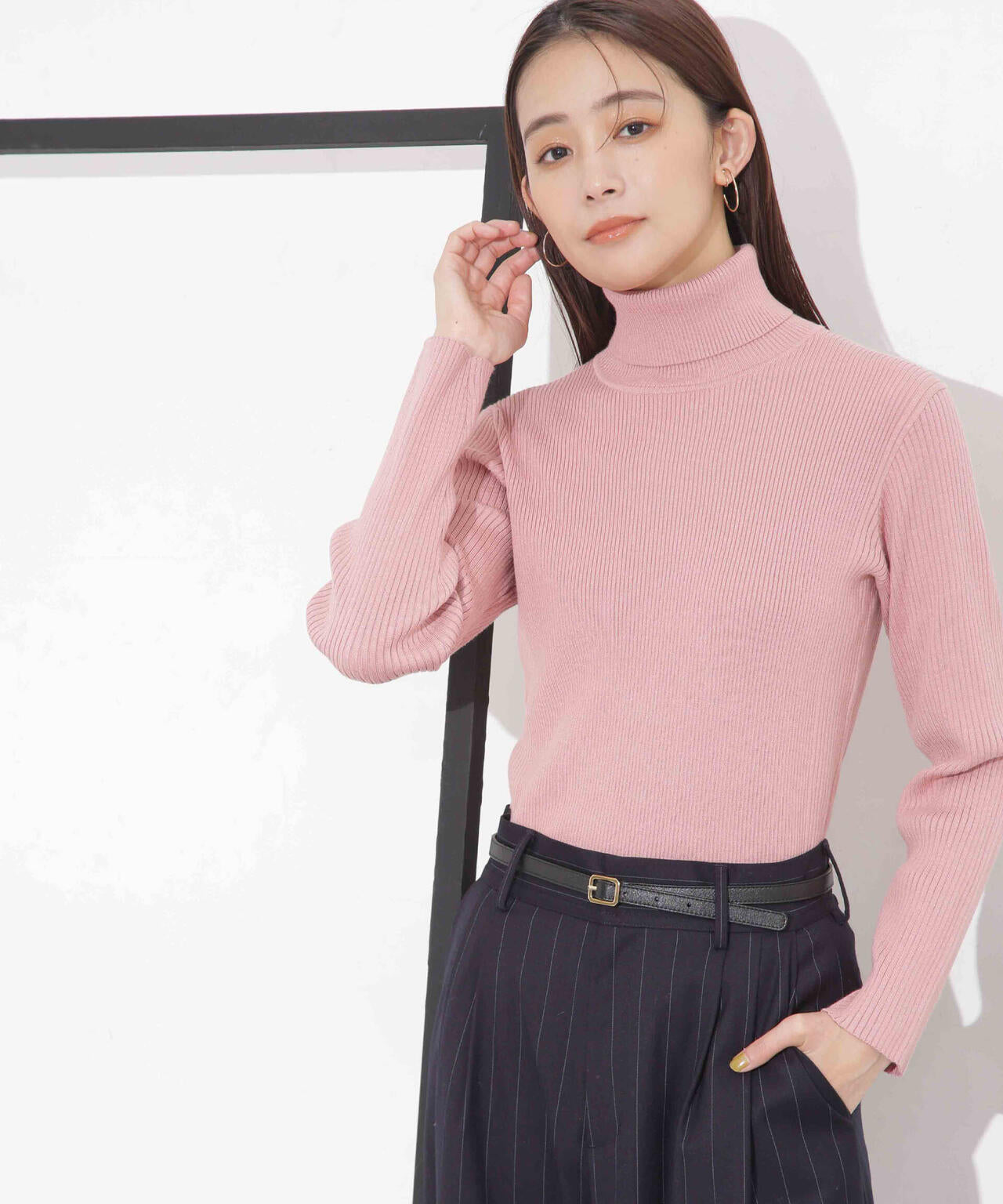 椿オイル加工リブタートルニット 6694122300