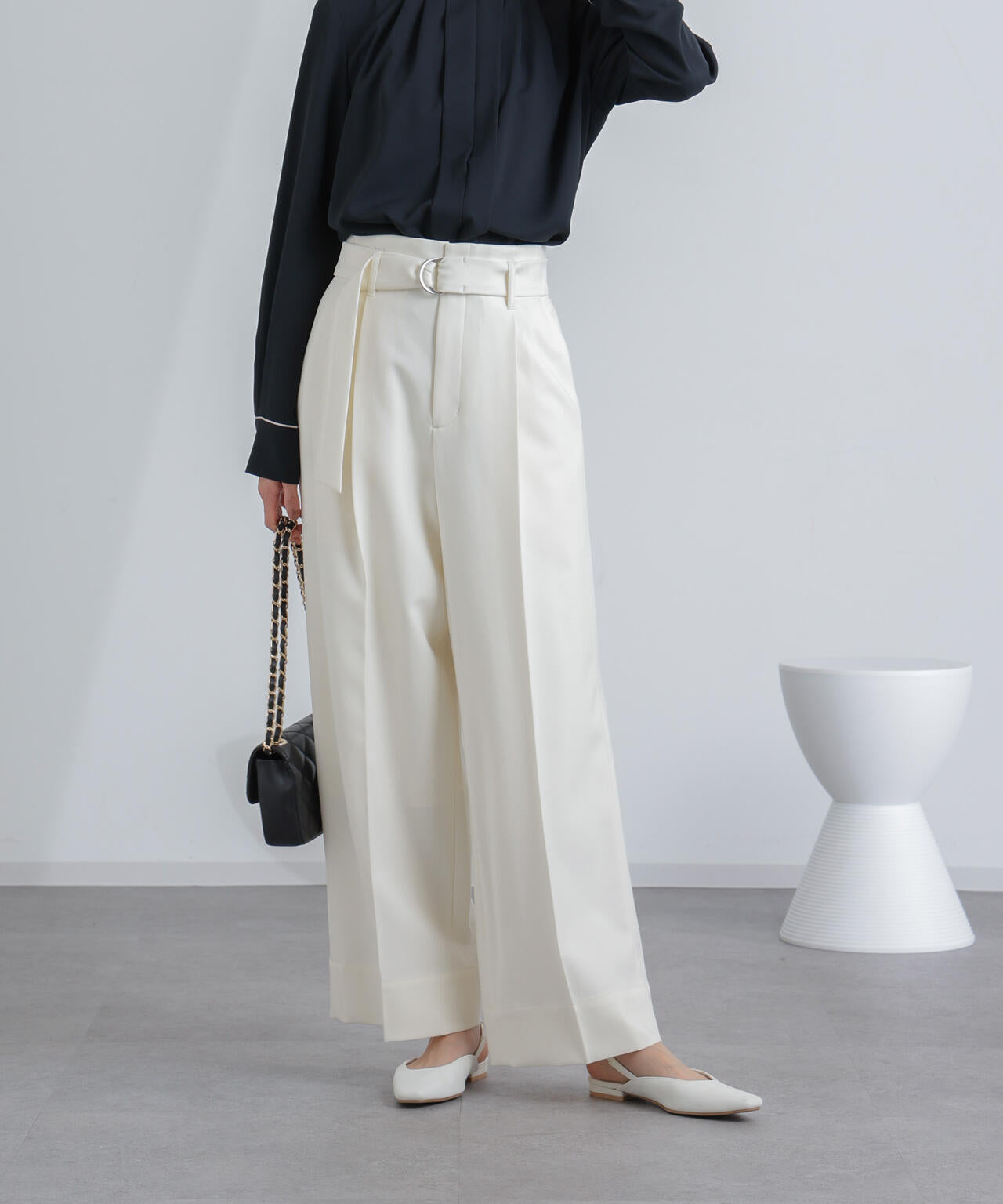 共ベルト付きハイウエストパンツ 6694127304