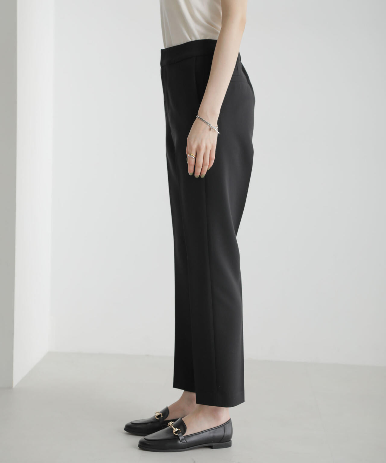 スリムテーパードパンツ 6694127306