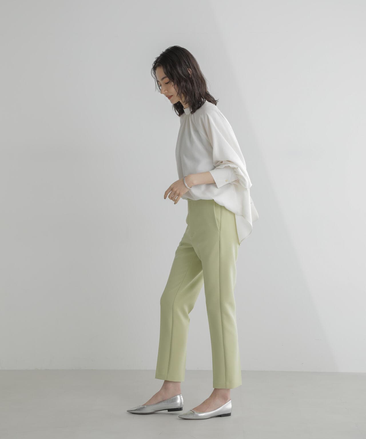 スリムテーパードパンツ 6694127306